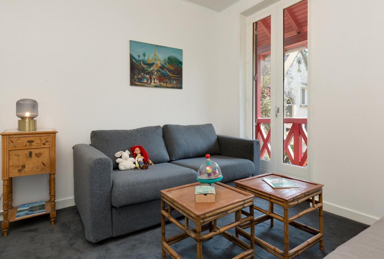 Le Monde De Charlie Hotel Bellerive-sur-Allier Exterior foto