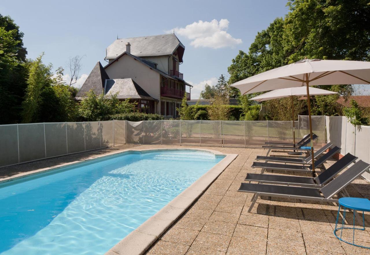 Le Monde De Charlie Hotel Bellerive-sur-Allier Exterior foto