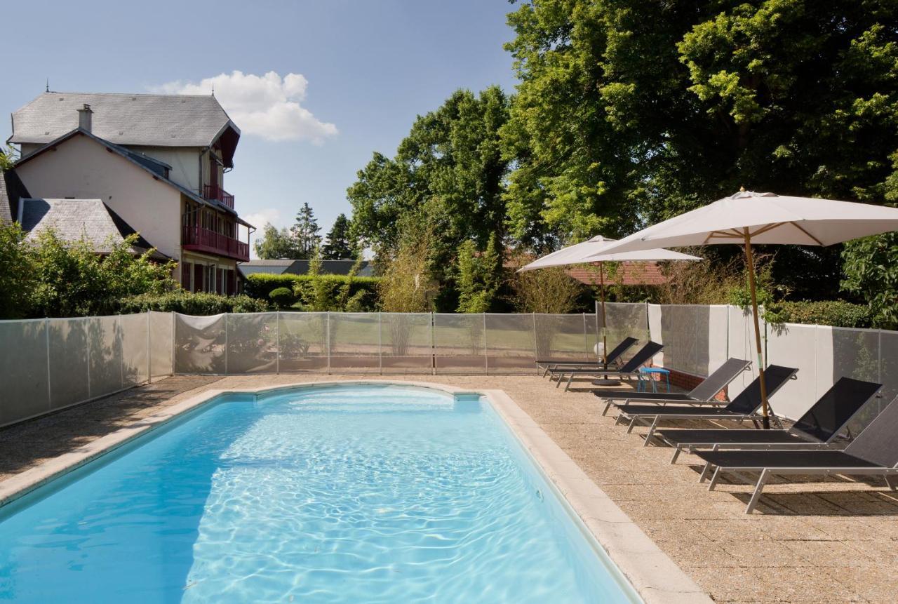 Le Monde De Charlie Hotel Bellerive-sur-Allier Exterior foto