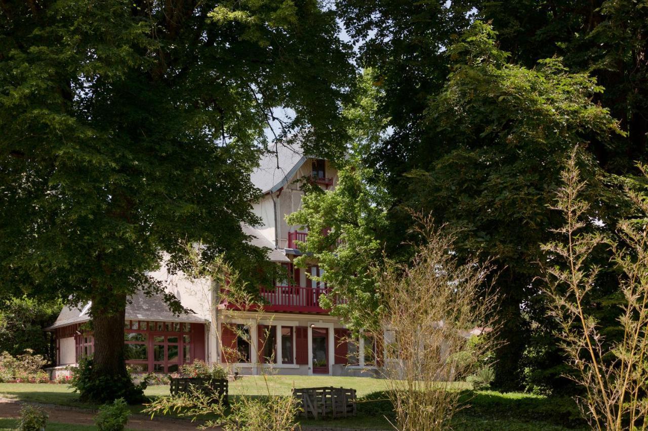 Le Monde De Charlie Hotel Bellerive-sur-Allier Exterior foto