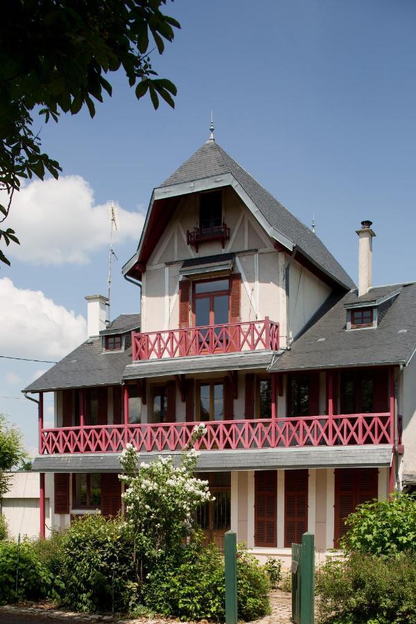 Le Monde De Charlie Hotel Bellerive-sur-Allier Exterior foto